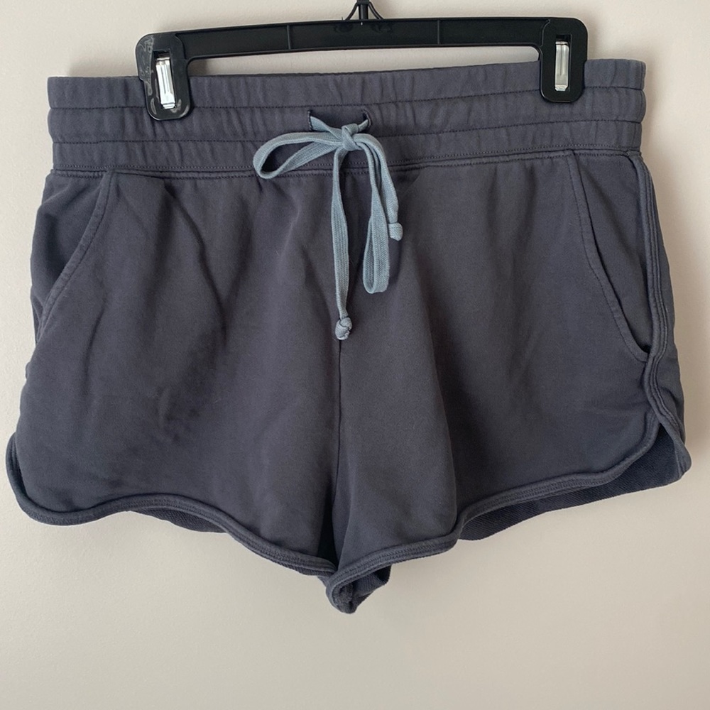 Fabletics shorts